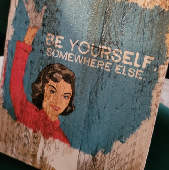 🦖Vintage Sassy Go Away Sign - Picture 2 of 3